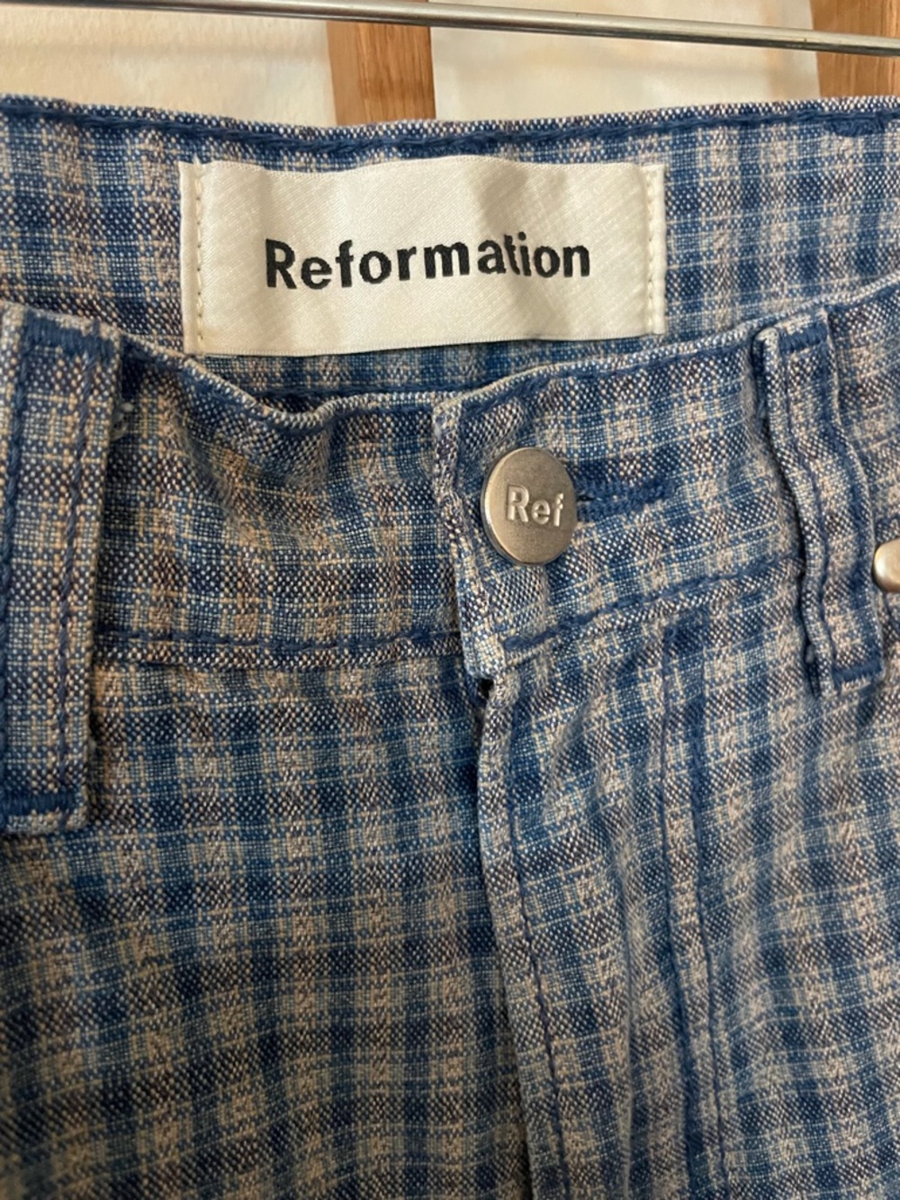 Reformation | Roper Jeans | 24 - Picture 2 of 7